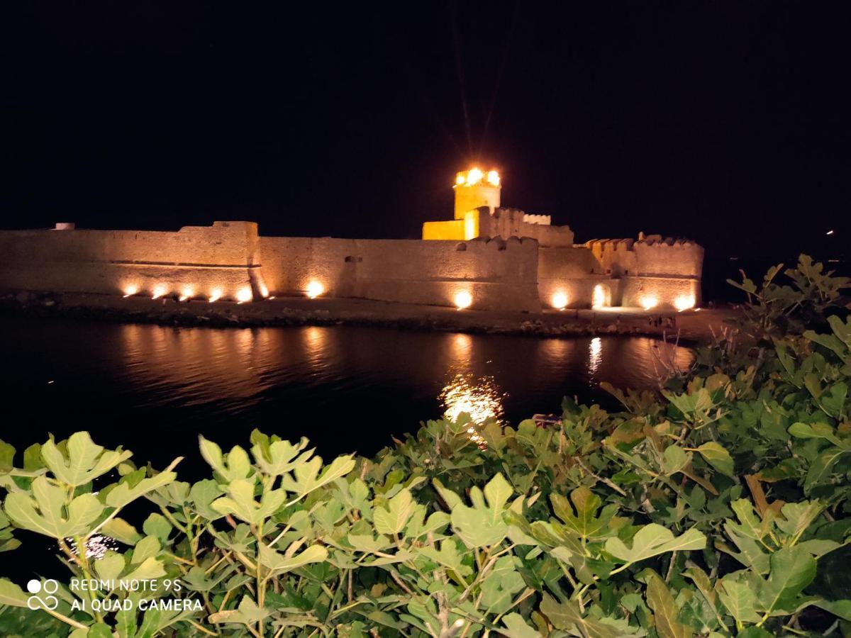 Hotel La Calabrese Isola Di Capo Rizzuto Екстер'єр фото
