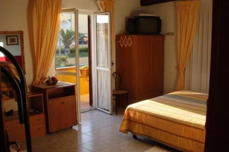 Hotel La Calabrese Isola Di Capo Rizzuto Екстер'єр фото